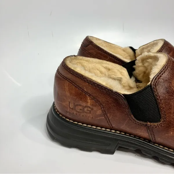 UGG‎ leather loafers shearling lined slip on shoes size 6 - Image 2