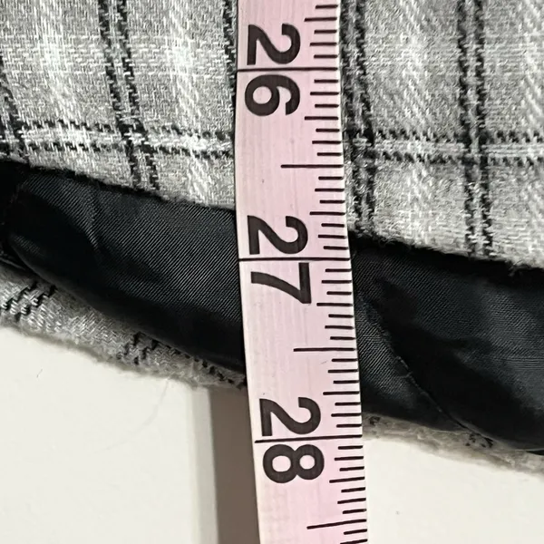 Pacsun‎ Shacket Women's S/XS Gray & White Flannel Button Down Plaid Flap Pockets - Image 6