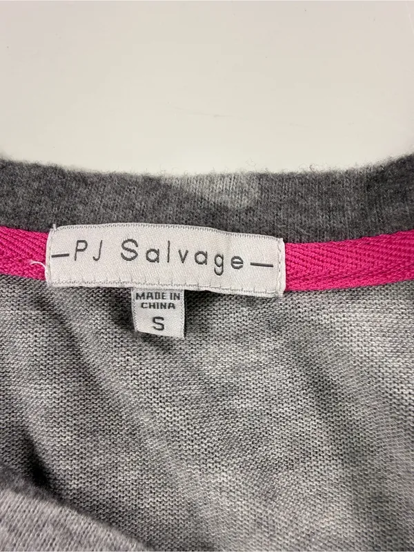 PJ Salvage Gray Camo Pullover with Pink-Trim Cuffs Super Soft - Image 5