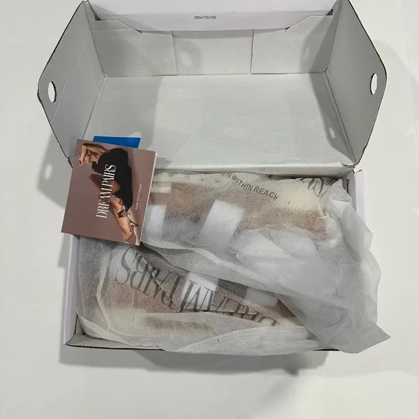 DREAM PAIRS Casual Platform Sandals - Size 9 - NEW‎ IN BOX. - Image 5
