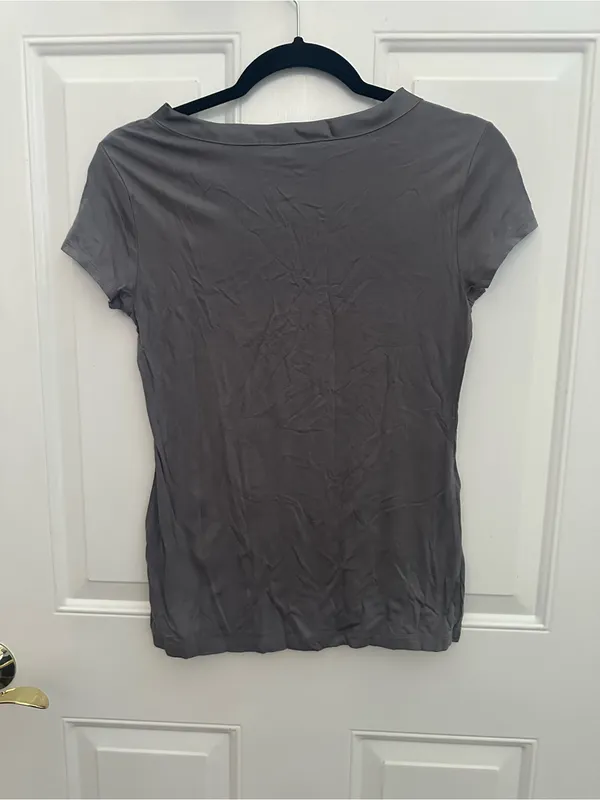 Banana Republic Classic Short Sleeve Crew Neck Top - Charcoal Gray - Image 6
