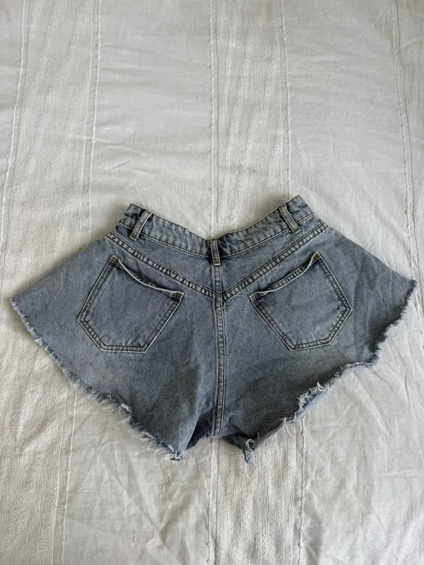 Edikted Koi Flare Denim Shorts - Image 3