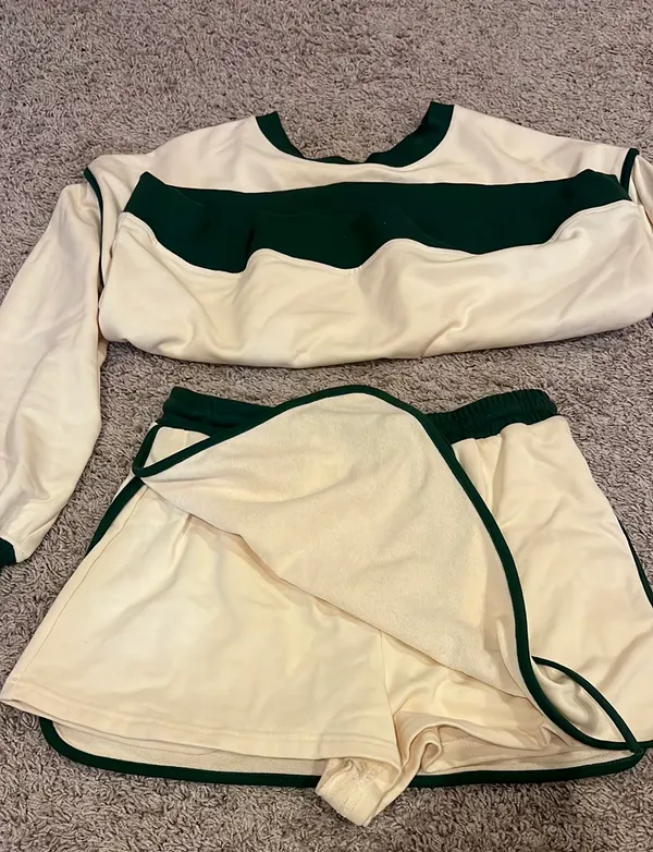 Entro Two Piece Skirt Set - Image 3