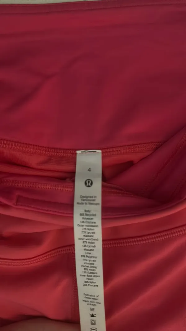 Lululemon Shorts Speed Up - Image 4