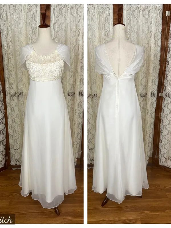 Pretty Vintage 90s Alfred Angelo Chiffon Wedding Gown - Image 2