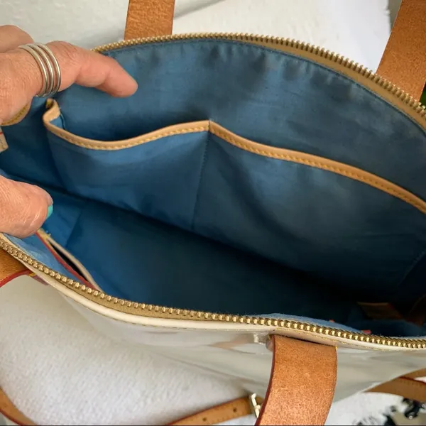 Dooney Bourke handbag - Image 16