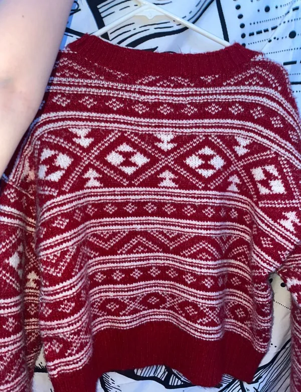 American Eagle christmas Sweater - Image 2