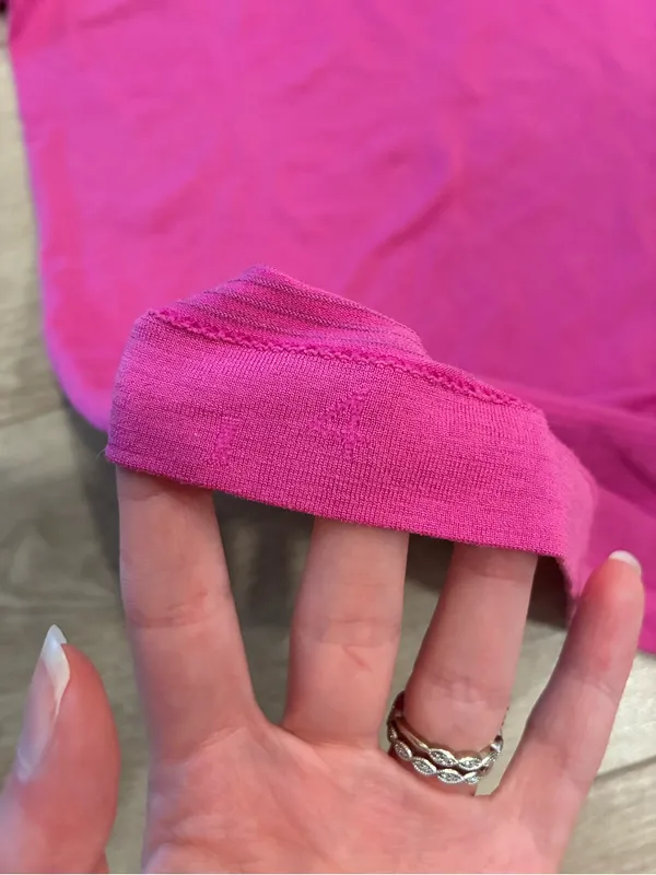 Lululemon Women’s Swiftly Tech Short Sleeve Tee Hot Pink Size 4 - Image 4