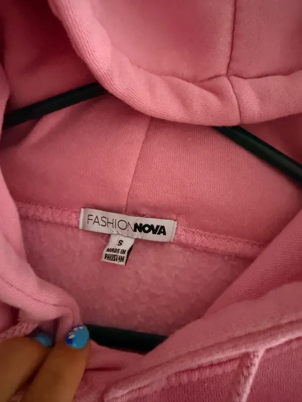 FashioNova Pink hoodie - Image 2