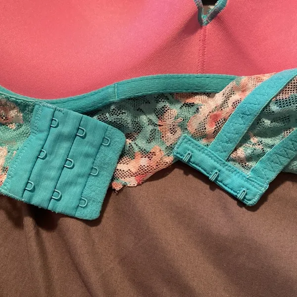 VS PINK Teal Lace Push Up Bra size M. - Image 5
