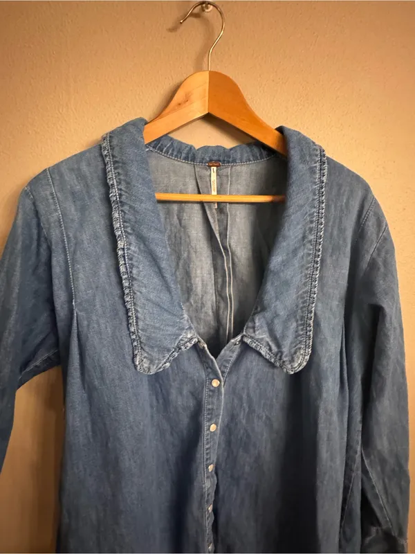 FREE‎ PEOPLE Charlie Denim Button-Front Tunic - Image 3