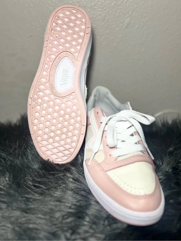 Vans Lowland Sneakers Pink White Perforated Toe Casual ComfyCush Shoes Size 9.5 - Image 9