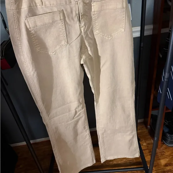 GAP Women's Straight Leg Jeans in Tan - Image 5