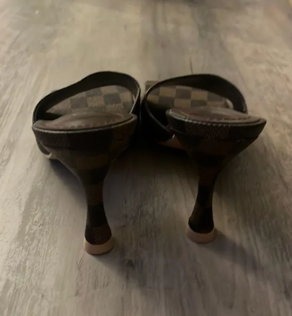 Heels Brown Size 5.5 - Image 5
