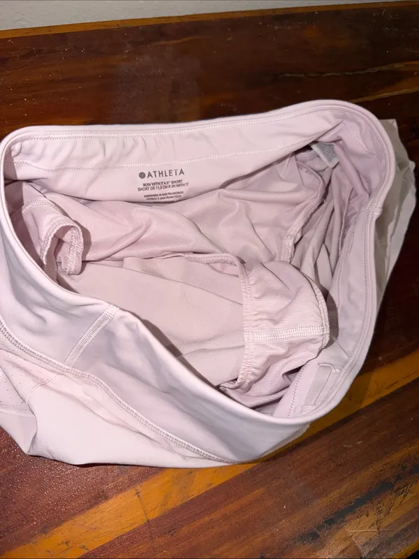 Athleta run with it shorts pastel pink - Image 4