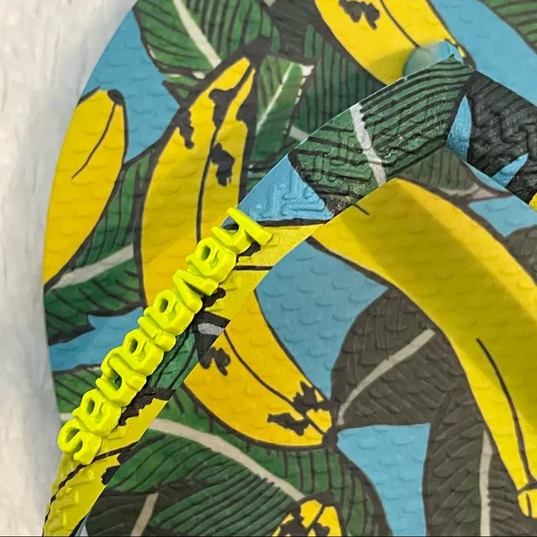 Havaianas with Banana Design - Image 8
