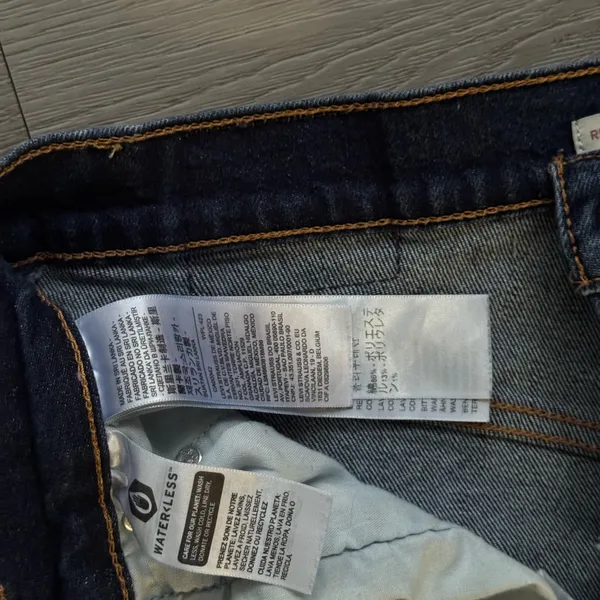 Levi’s High Rise Ribcage Straight Leg Ankle Jeans - Image 6