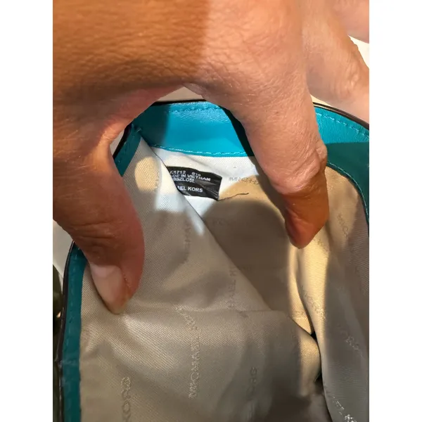 Michael Kors leather small envelope wallet snap closure turquoise 2017 preppy - Image 9