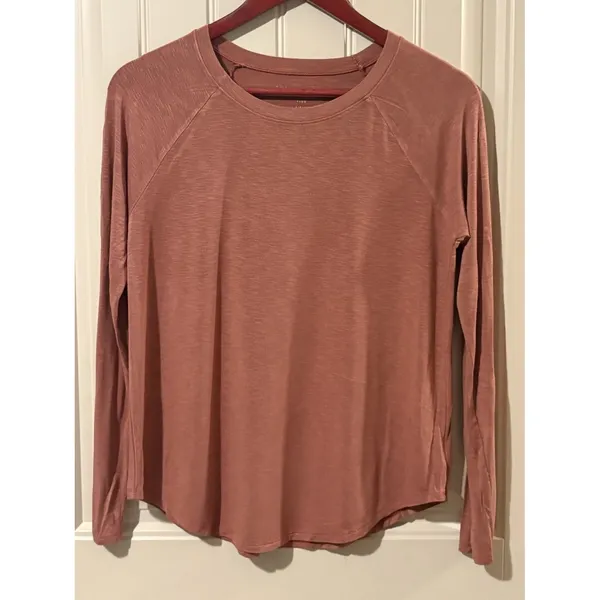 American Eagle Outfitters Rust/Orange Soft & Sexy Long Sleeve Shirt - Image 2