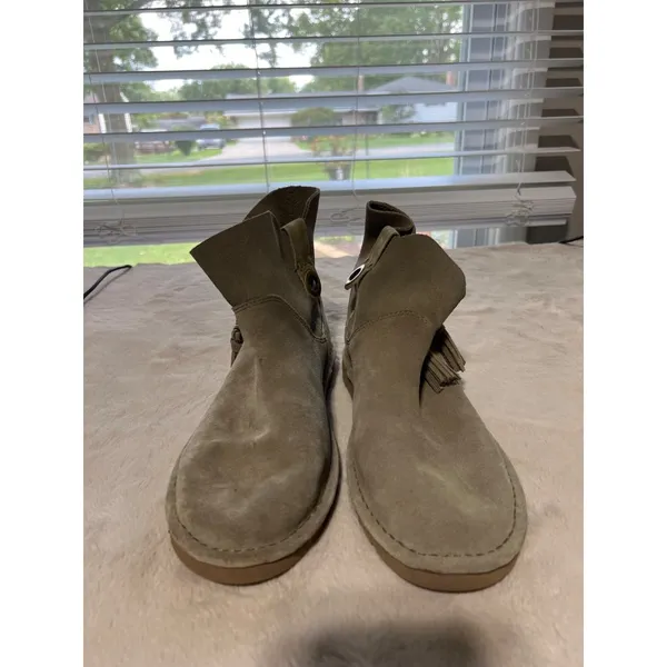 UGG Womens Suede Ankle Boots With Tassels & Rubber Sole - Image 4