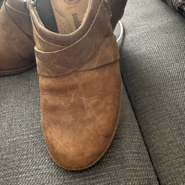 Clarks Collection Brown Leather Ankle Booties Block Heel Side Zip Women’s 8 - Image 8