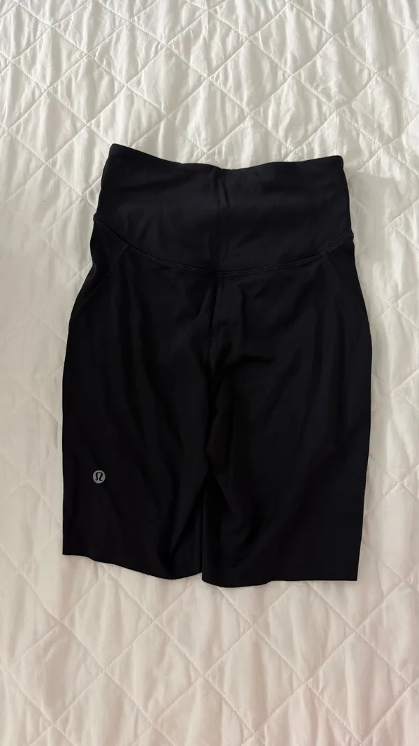Lululemon Biker Shorts 6" - Image 2
