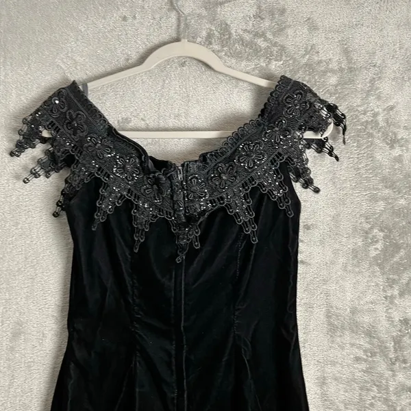 Vintage Black Lace Evening Gown Dress Gothic Victorian Dark Romance Witchy Y2K 8 - Image 3