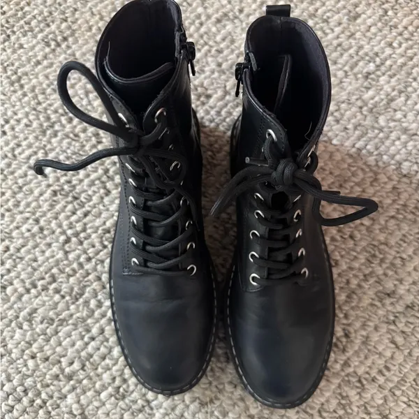 H&M Divided Women’s 10 Black Shiny Gloss Combat Platform Boots - Image 2