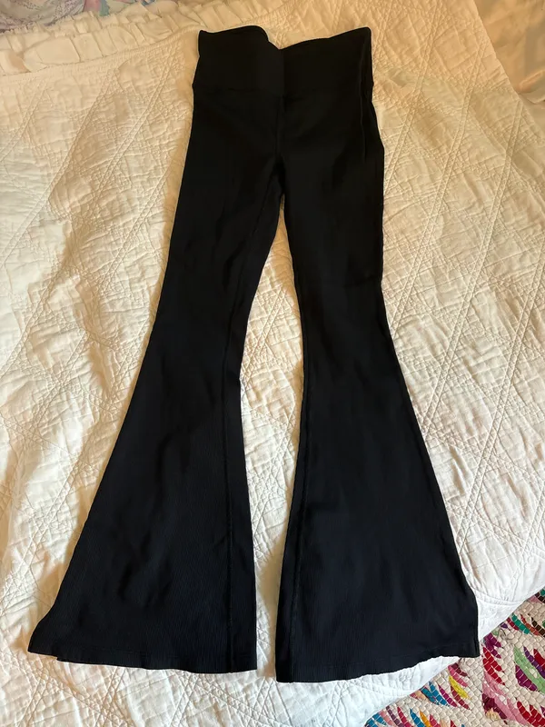 Cotton On Ribbed Flare Leggings - Image 4