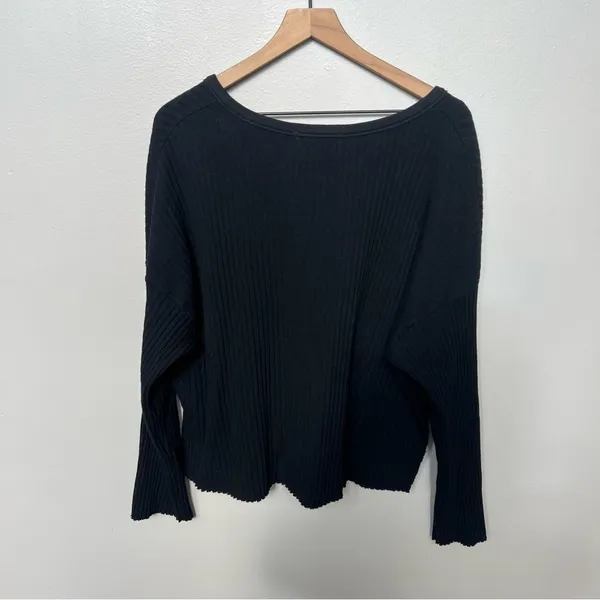 Project Social T NWT Getaway Notch Neck Sweater Ribbed Pullover Black Size Small - Image 8