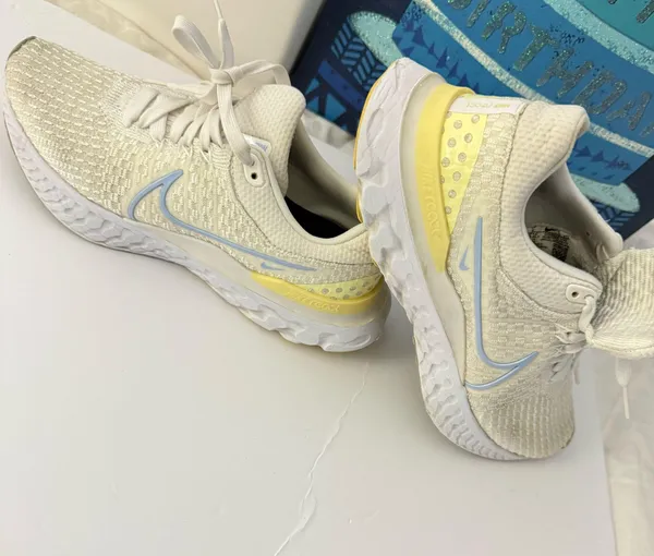 Nike React Infinity Run Flyknit 3. Shoes - Image 7