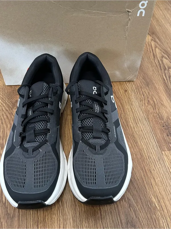ON CLOUDRUNNER black athletic training running shoes sneakers women’s 8 new - Image 2