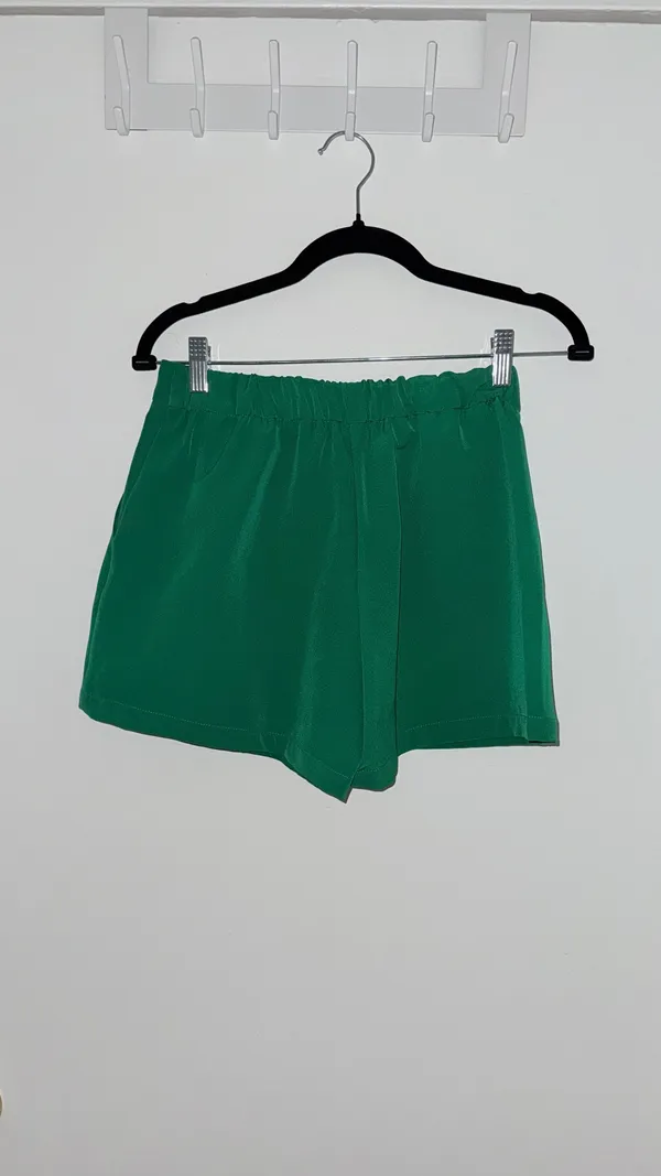 Sincerely Jules Boutique Green Suit Shorts - Image 3