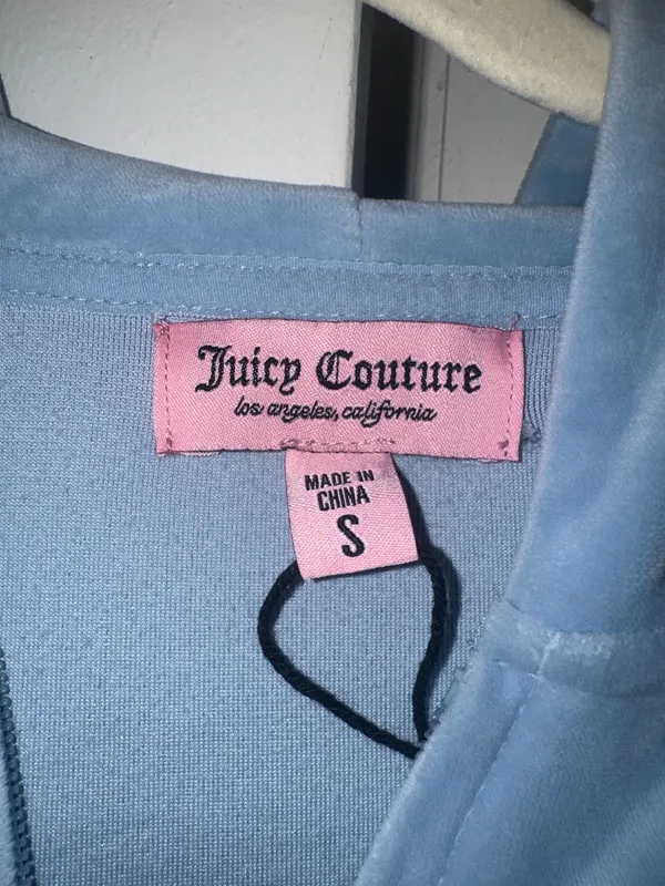 Juicy Couture Top Women’s Crop Hoodie - Image 2