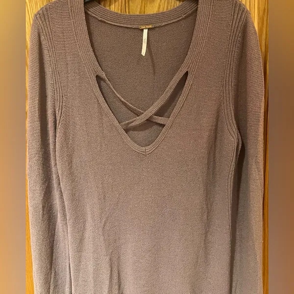 Free People Mauve Crisscross Side Slit Long Bell‎ Sleeves Tunic Sweater Small - Image 5