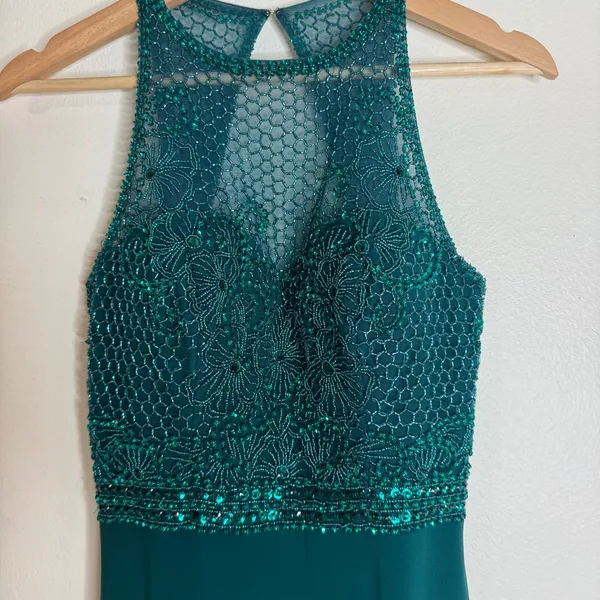 Sherri Hill sleeveless high neck Beaded evening Gown dress Emerald Green Size 4 - Image 6