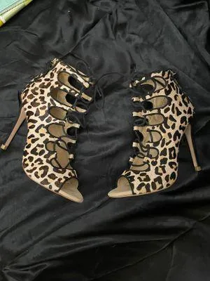 Leopard Print Lace-Uo Heels - Image 6