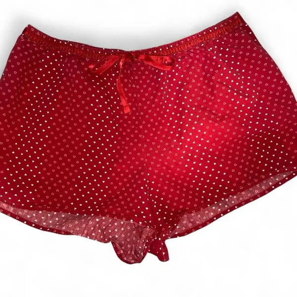 GAP Body Red heart dotted shorts - Image 2