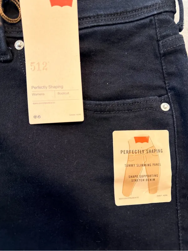 NWT Levi’s 512 Size 18W Short 512 Perfectly Shaping Bootcut Stretch Jeans Black - Image 12