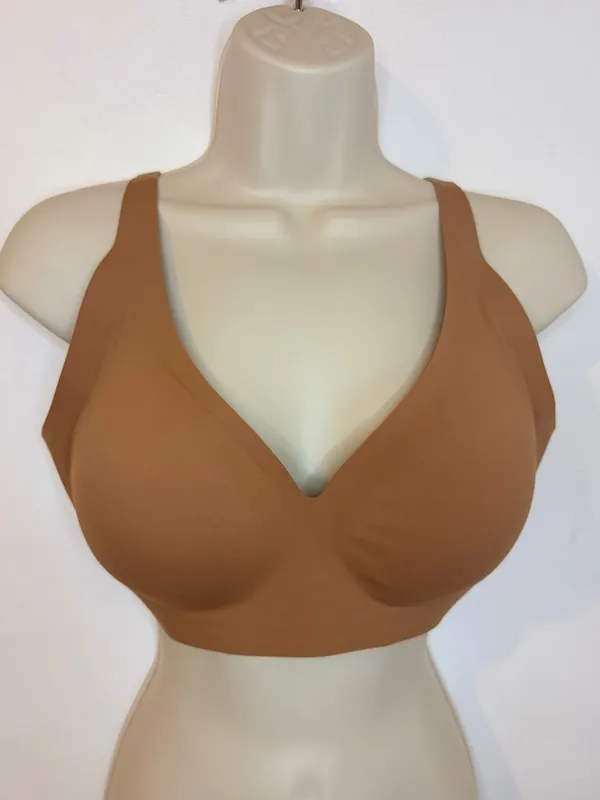 NEW VertVie Wireless Jelly Bra Seamless Push-Up T-Shirt Bra Size Light Tan NWT - Image 2