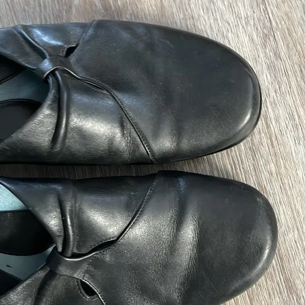 Clarks Artisan Collection Slip On Shoes Size 11 Medium - Image 3
