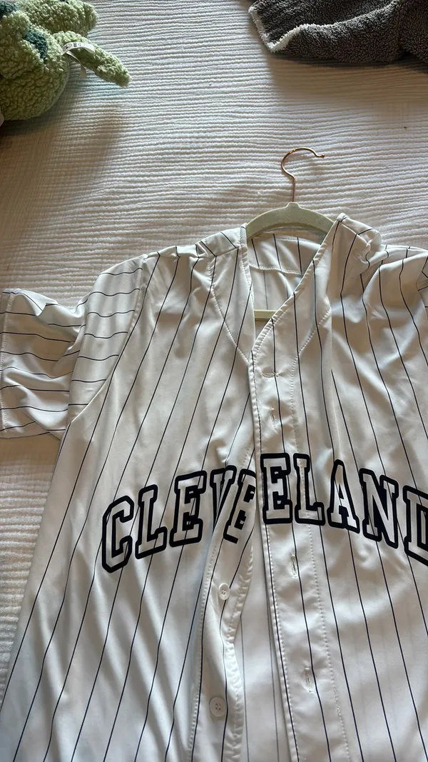 Cleveland guardians striped jersey - Image 2