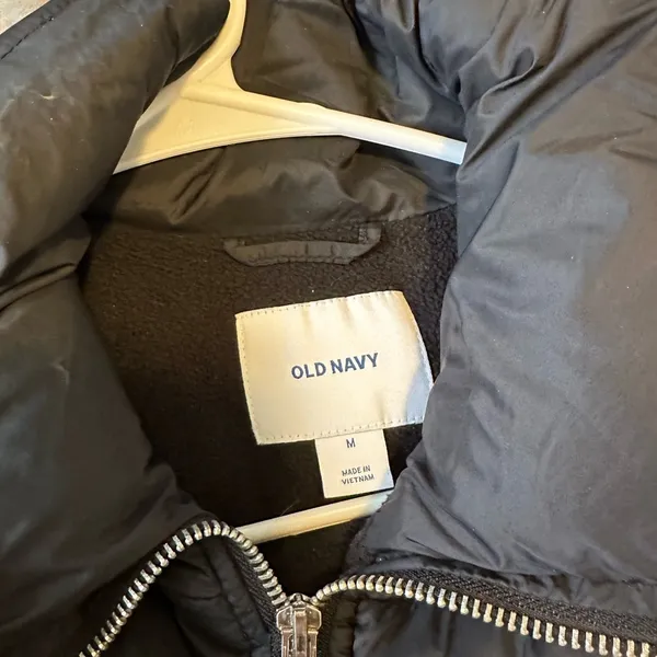 Black Puffer Vest - Image 3