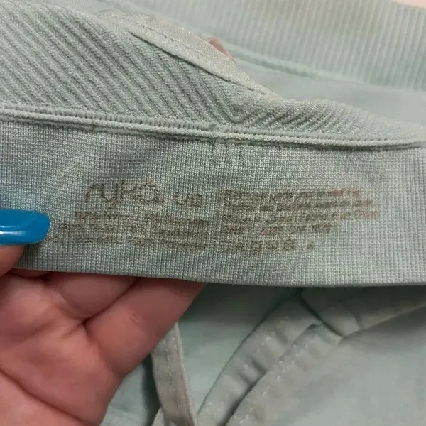 ✨Ryka Women's Strappy Keyhole Sports Mint Sz Large Bra✨ - Image 8