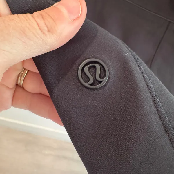 Lululemon Glyde Along Black Hooded Softshell Full‎ Zip Jacket Womens Size 4 - Image 6