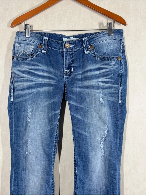 Big Star Women’s Liv Bootcut Jeans Low Rise Embroidered Stitch in Medium Wash 30 - Image 2