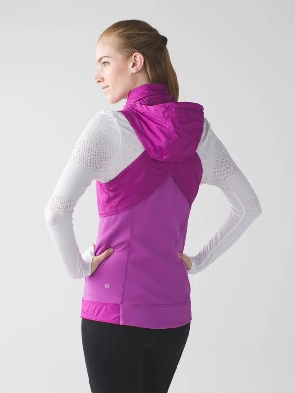 Lululemon Kanto Catch Me Vest Ultra Violet size 2 W4H67S - Image 2