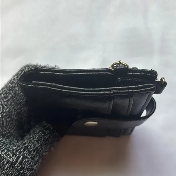 Keychain Wallet Black Preloved - Image 9