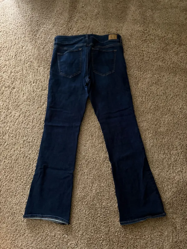 American Eagle Kick Boot Jeans - Image 2