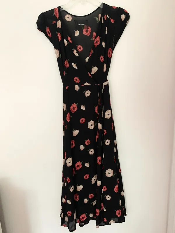 Reformation Carina Wrap Midi Dress Black Floral Viscose V Neck - Image 3